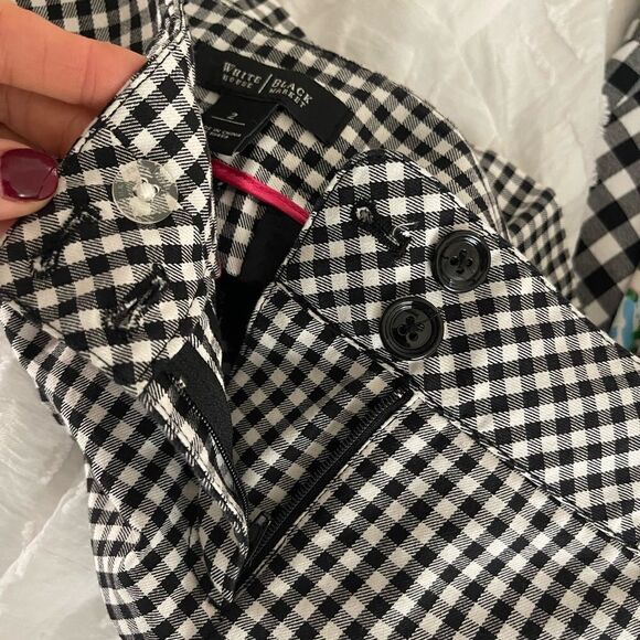 White House Black market black & white gingham print shorts - Picture 3 of 5